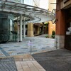 あちら、閉鎖中！