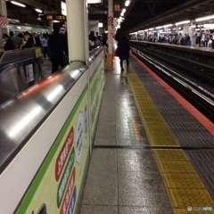 へべれけ横浜えき