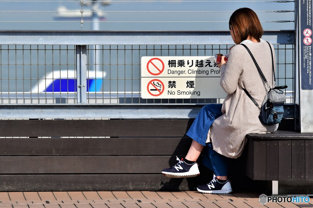 柵乗り越え、禁煙ですけど・・・弁当はOK！です。^^