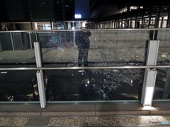 てすりを・・・