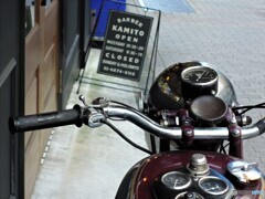 シブいバイクが置いている店