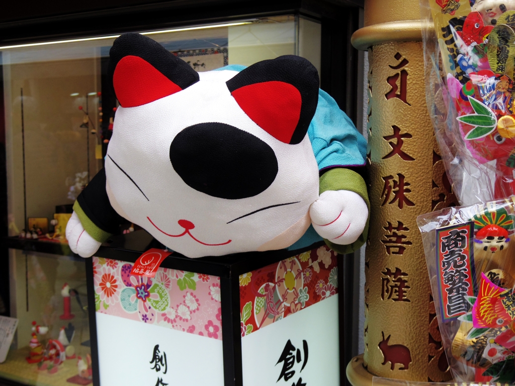 ももねこ様・・・ではない