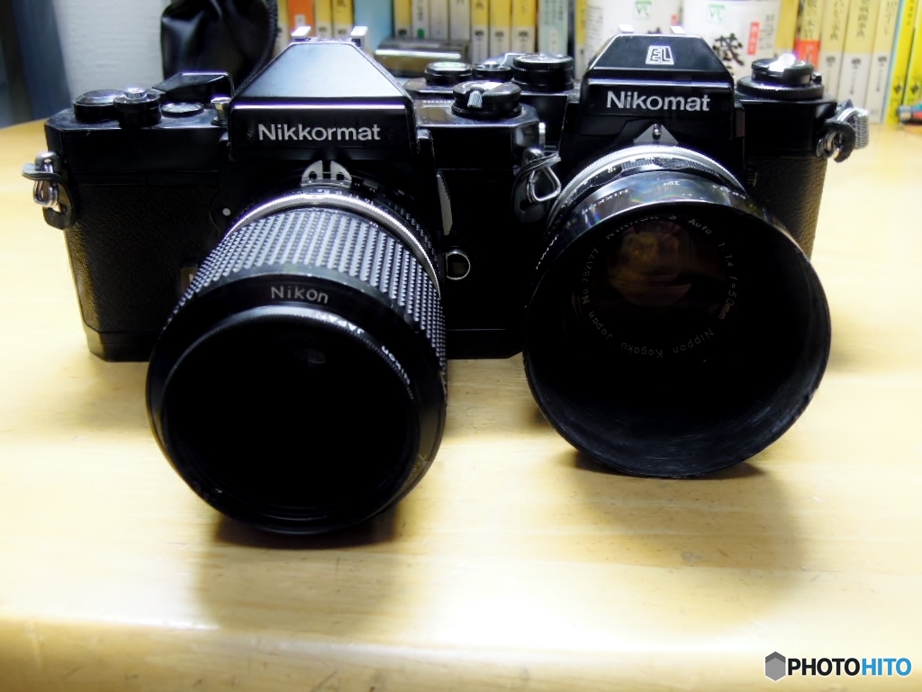 Nikkormat と Nikomat