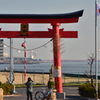 平和鳥居