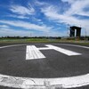 「Heliport」の「H」