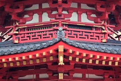 まんなかに・・・