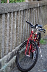 赤い自転車