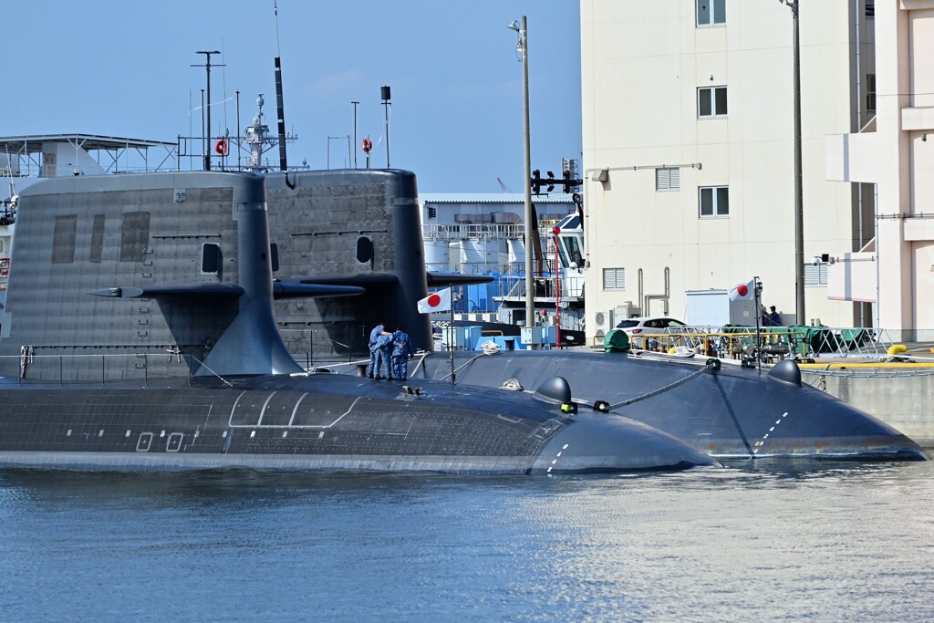 海上自衛隊護衛艦・・・