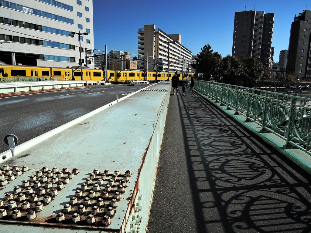 八ツ山橋・・・京急本線