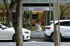 WINDOW-SHOPPING
