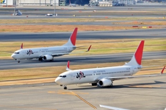 ”Tango of the passenger plane”