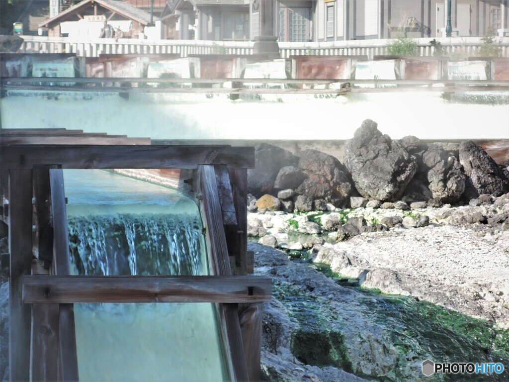 湯畑を望む