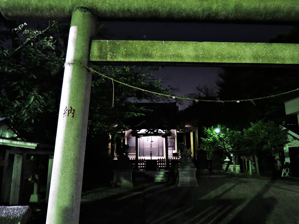 深夜神社