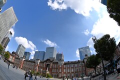 秋晴れの東京駅から・・・