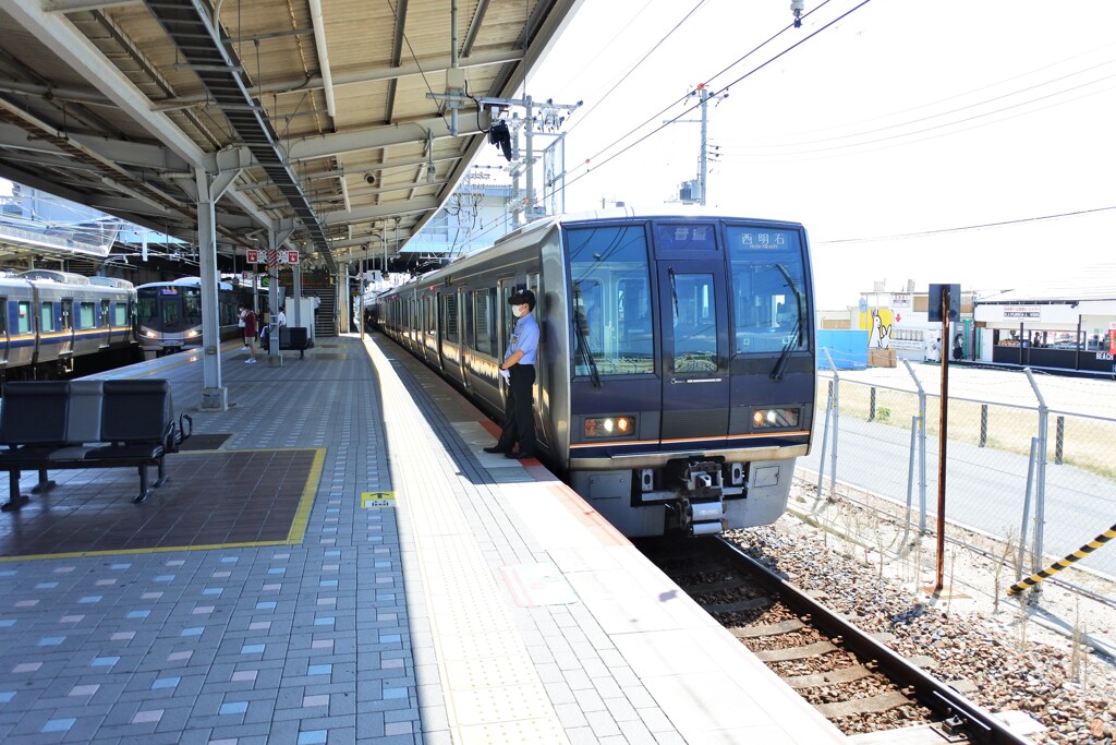 ここ、JR須磨駅