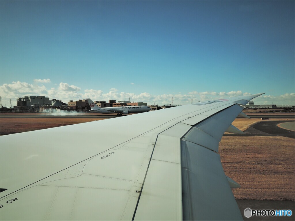 今朝の伊丹空港にて・・・其の弐（nice landing!）