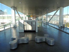 これから始まる阿房列車・・・太平洋を背にして、