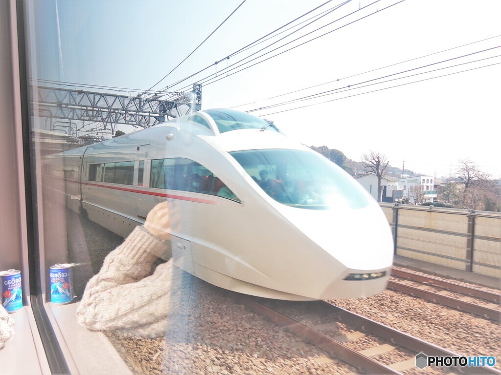 ロマンスカーに乗って、
