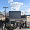 カフェ・・・JR線と海岸に挟まれた店