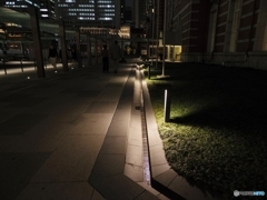 東京駅の灯火