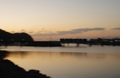 早朝の普通電車