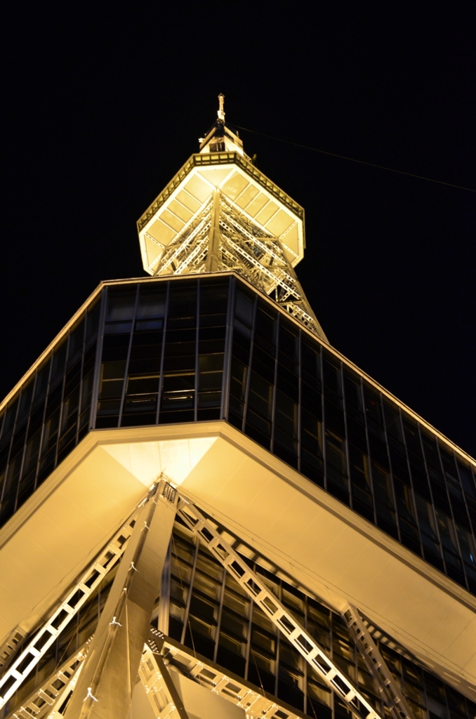 金の塔