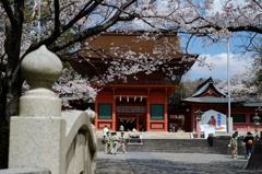 財布も緩む