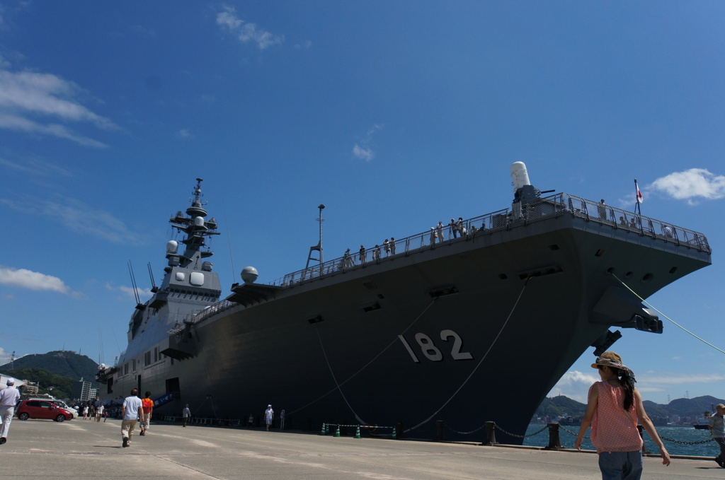 護衛艦「いせ」３
