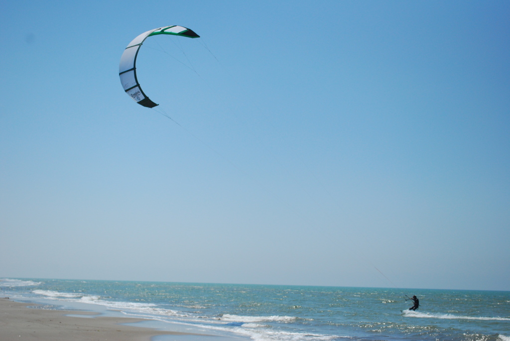 kitesurfing