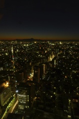 三茶と富士山の夜