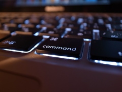 mac in the dark