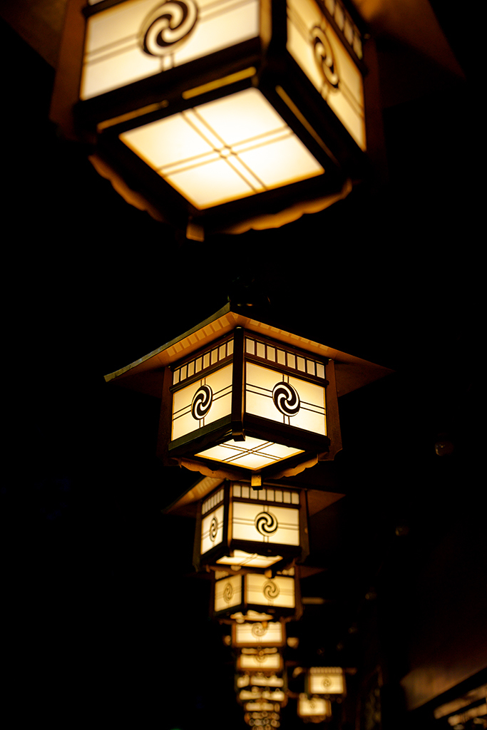 神田明神・灯り2
