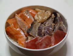 海鮮丼