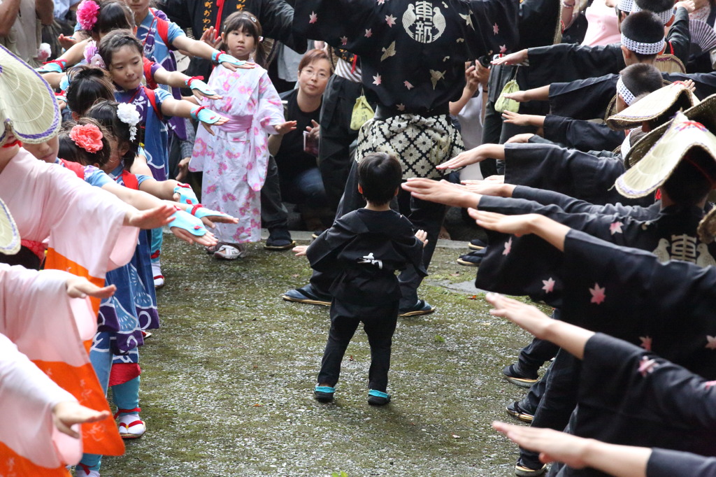 風の盆子供達２