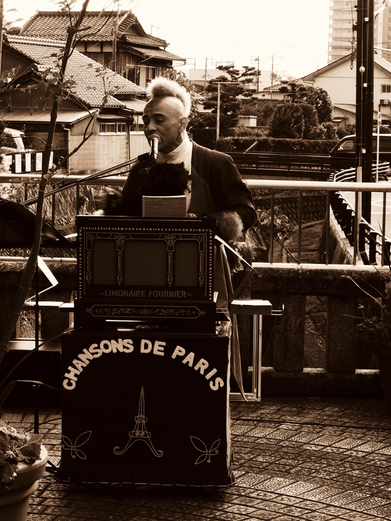 Like a paris!