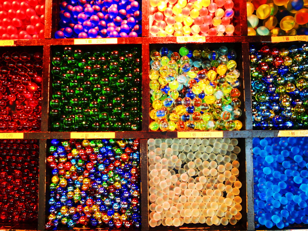 colorful　marbleｓ
