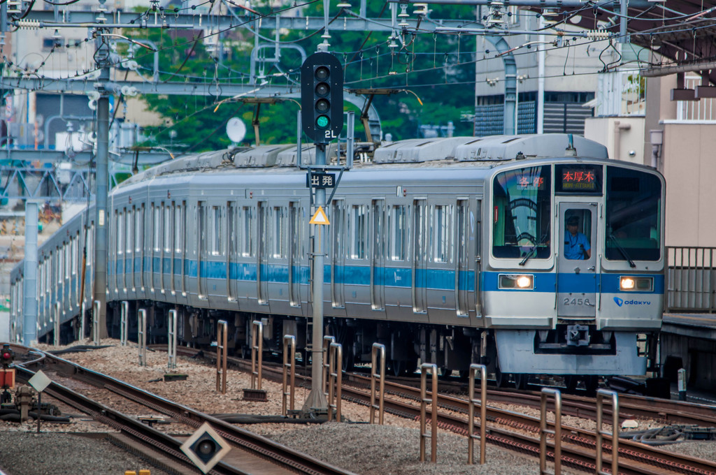 各駅停車本厚木行