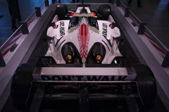 Honda RA106 - Rear View