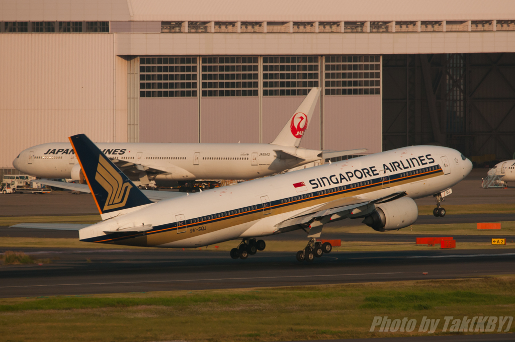 Singapore Airlines 