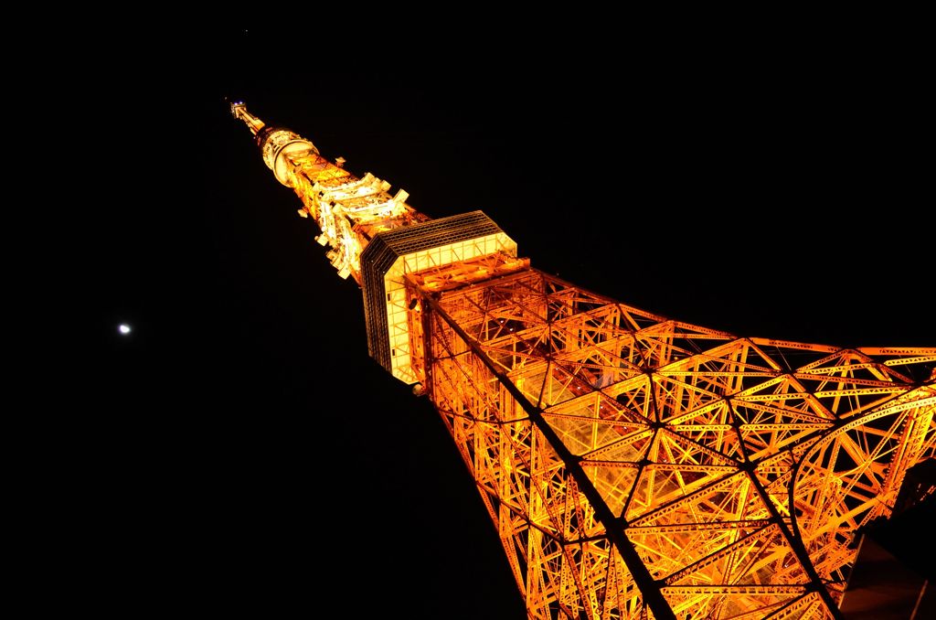 TOKYO TOWER