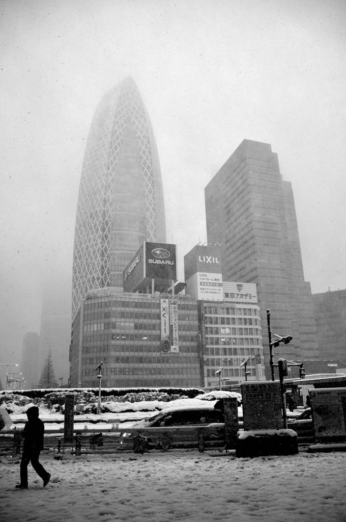 雪の東京～新宿
