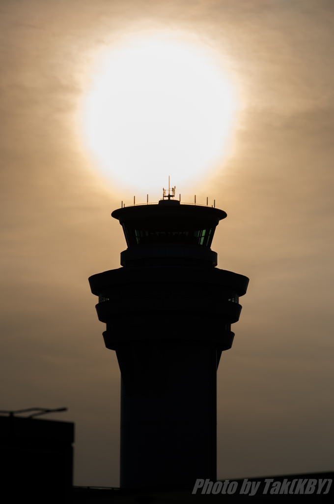 ダイヤモンド・HND・タワー