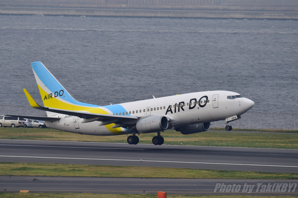 AIR DO737