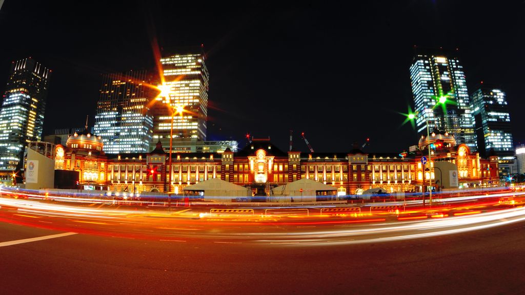 東京駅・夜