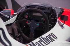 McLaren Honda MP4/4 - Steering