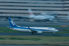 ANA737@RW16R