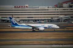 HND×787