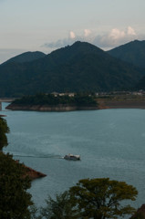 宮ヶ瀬湖の観光遊覧船