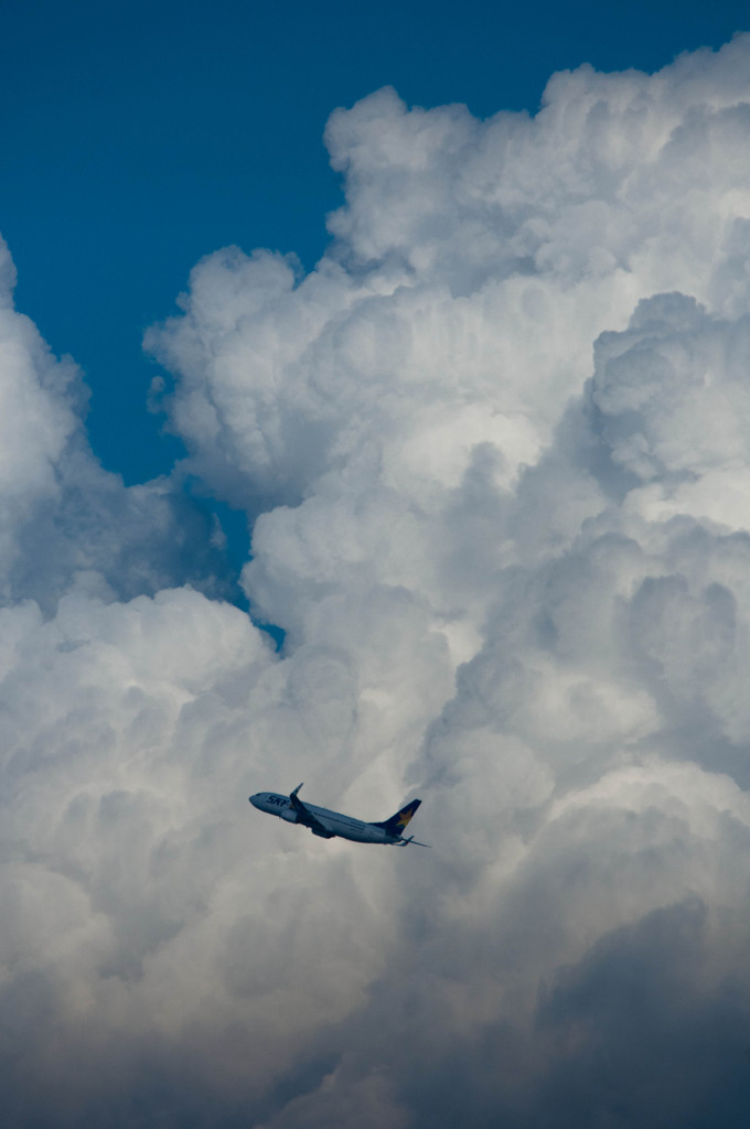 Cloud & Airplane 10