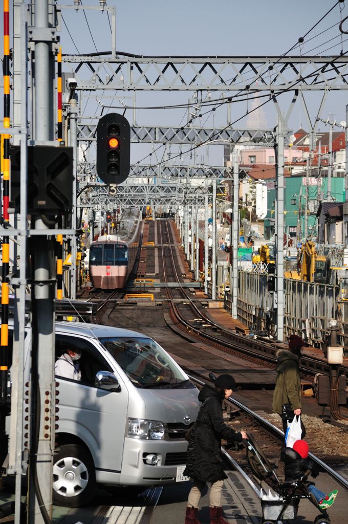 下北沢駅上りホームから